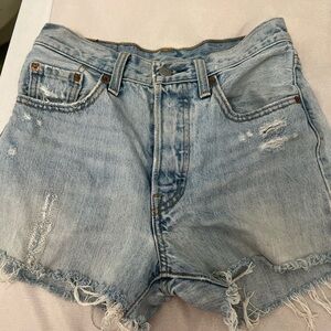 levi’s cutoff shorts